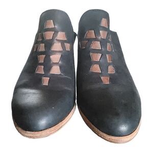 KOOLABURRA Santa Barbara Sample Slip on boots Women's 7 Brown Leather